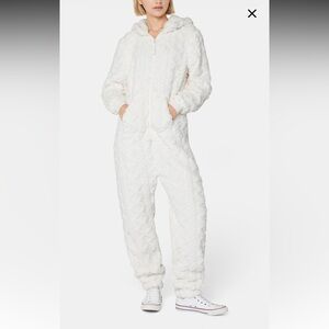 NWT OnePiece Norway Puppy Cable Knit Jumpsuit One Piece Onesie Fleece Unisex